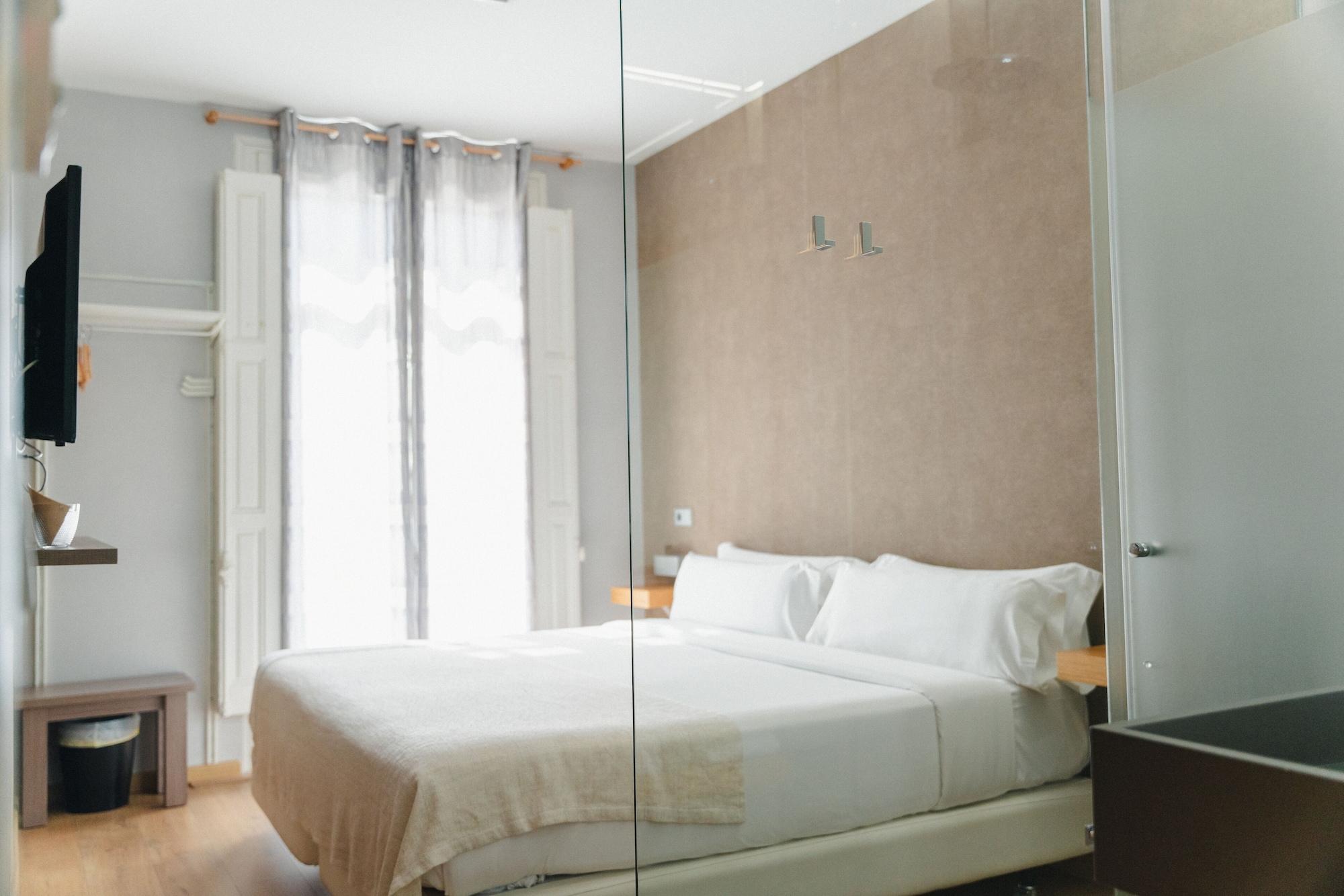 Cosmopolitan Boutique Rambla Affittacamere 2*