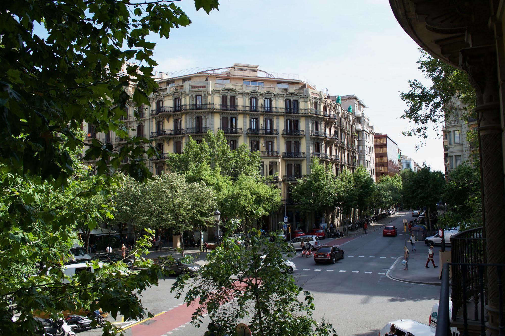 Affittacamere Cosmopolitan Boutique Rambla Barcellona